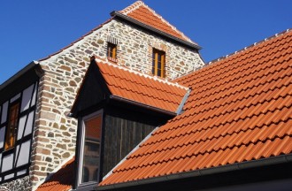 Как утеплить крышу: пошагово утепляем скатную крышу дома